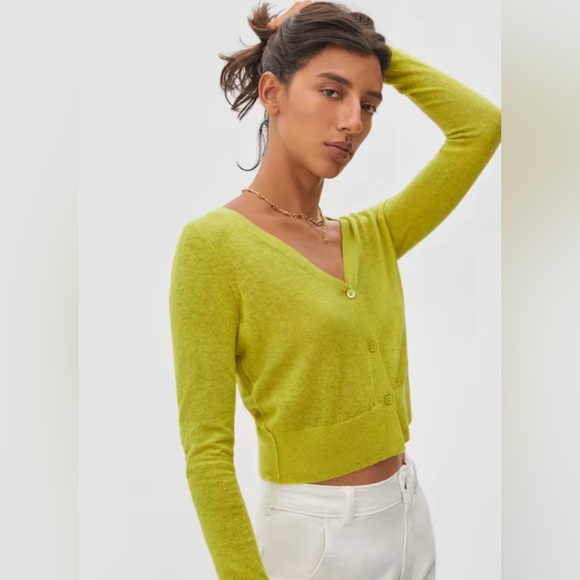 Everlane Sweaters - Everlane Featherweight Alpaca Cardigan in  Seafoam Green. Size Medium.